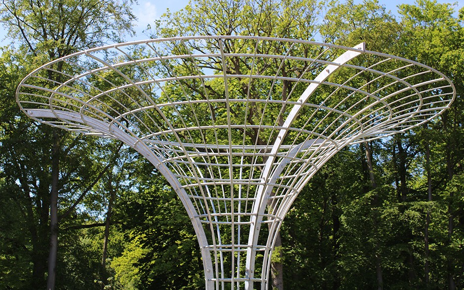 CLIMB+ jardinière en pierre avec bord d'assise et construction en acier