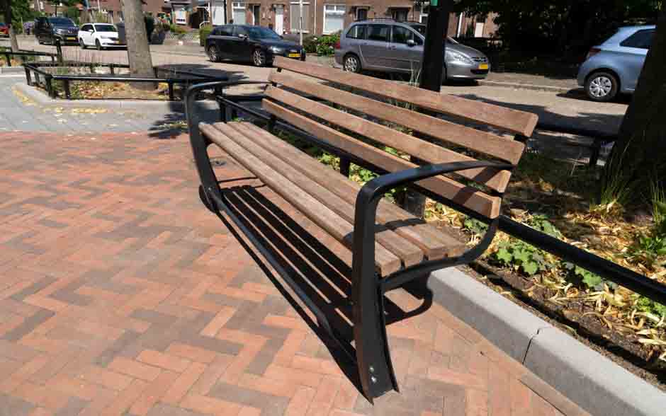 Vivanti banc pour seniors avec dossier 3 places bois