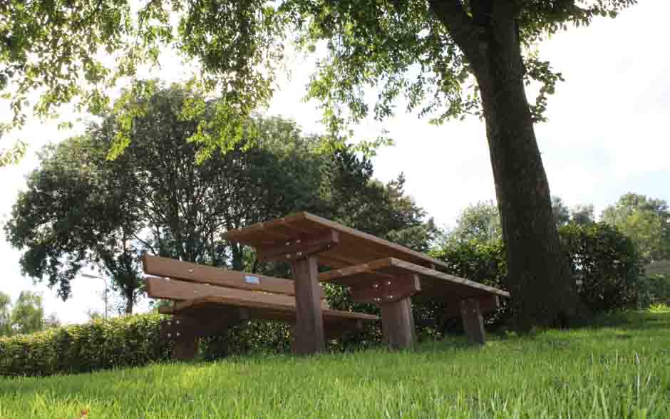 Table TIMBERSTYLE